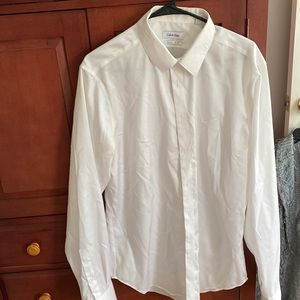 Calvin Klein Men's Button Down Dress Shirt,slim fit  36/37
